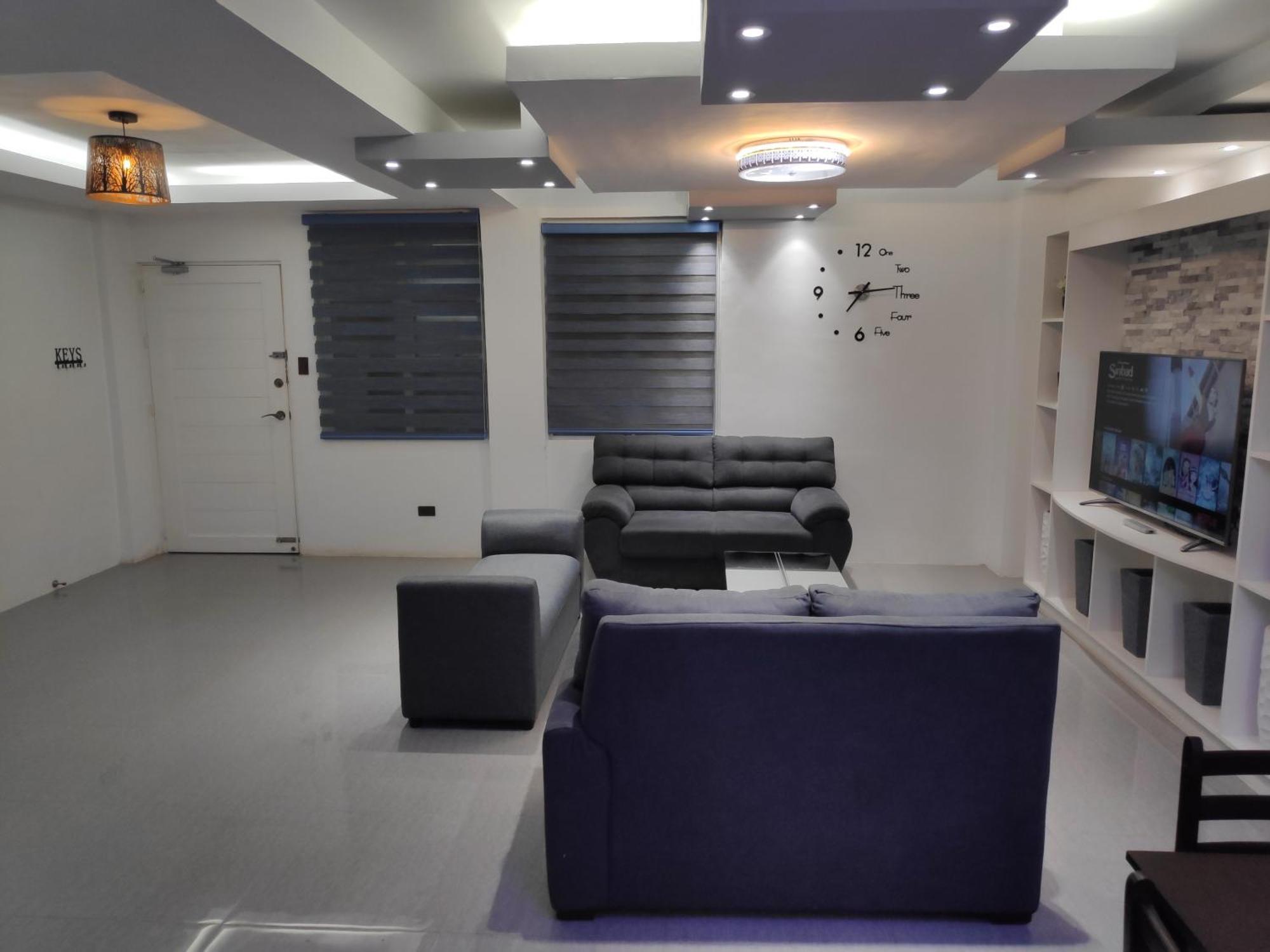 Tagaytay Staycation By Naya And Darla W Free Swimming Pool, Wifi & Netflix Tagaytay City Exteriör bild