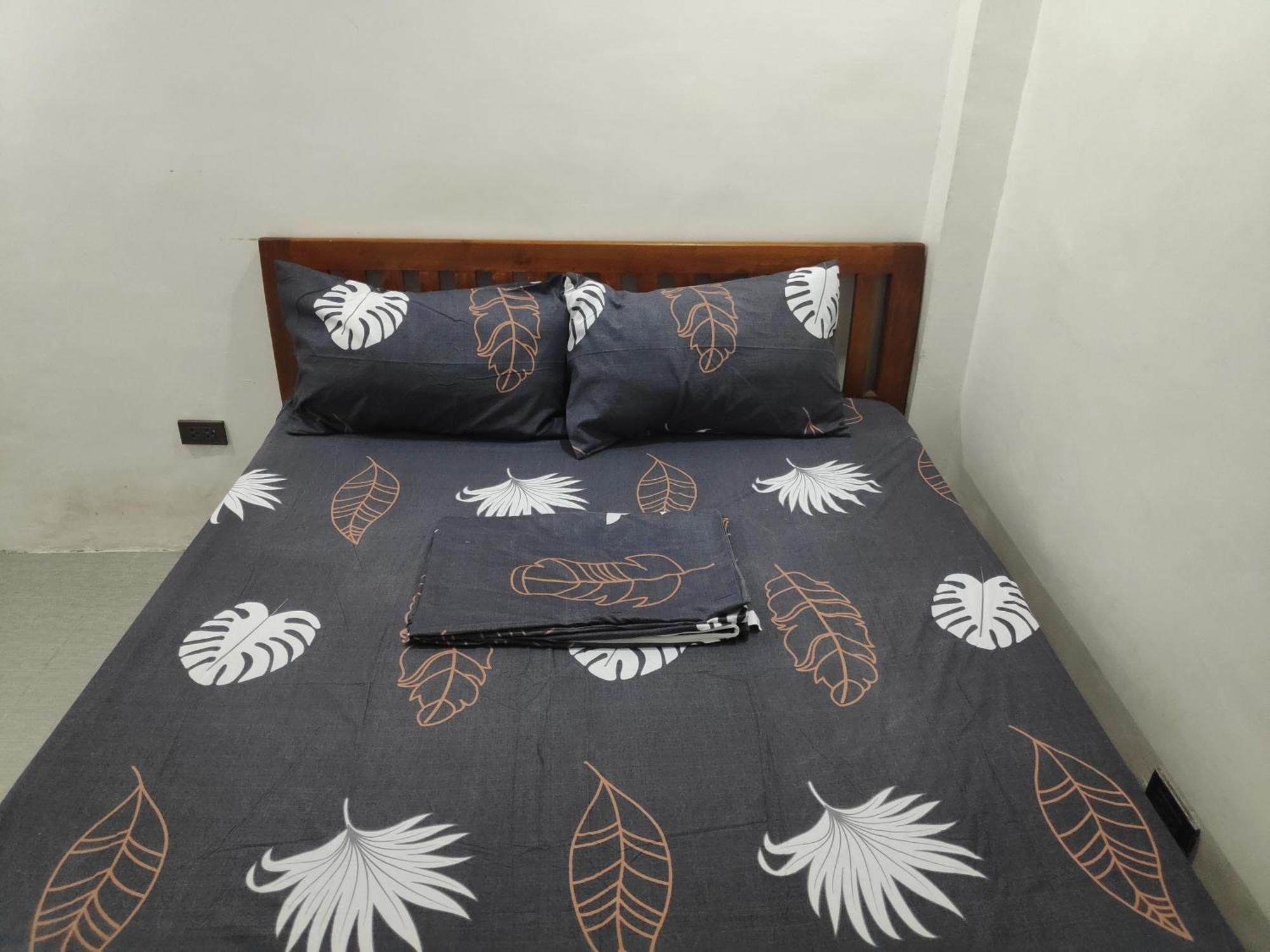 Tagaytay Staycation By Naya And Darla W Free Swimming Pool, Wifi & Netflix Tagaytay City Exteriör bild
