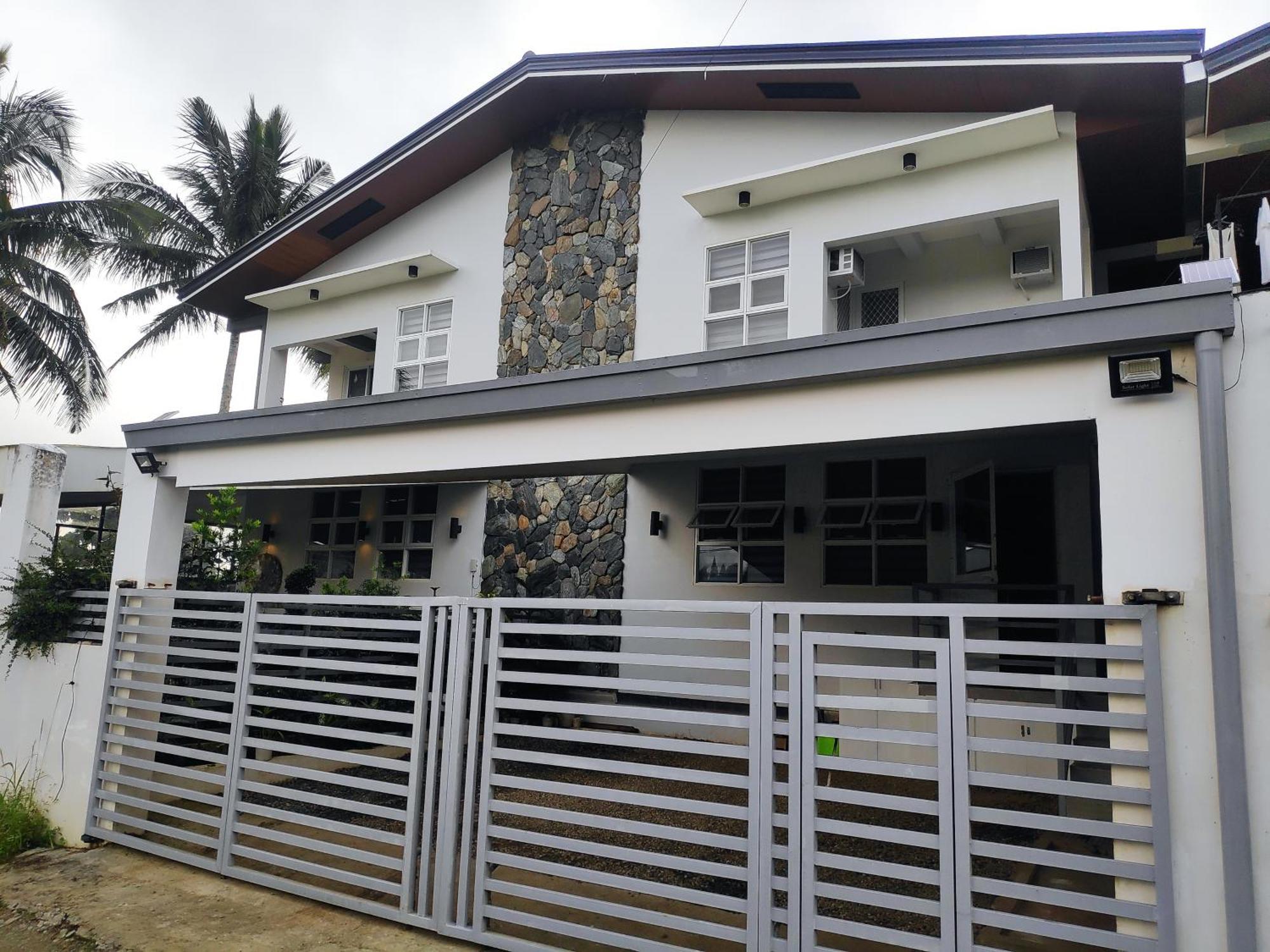 Tagaytay Staycation By Naya And Darla W Free Swimming Pool, Wifi & Netflix Tagaytay City Exteriör bild