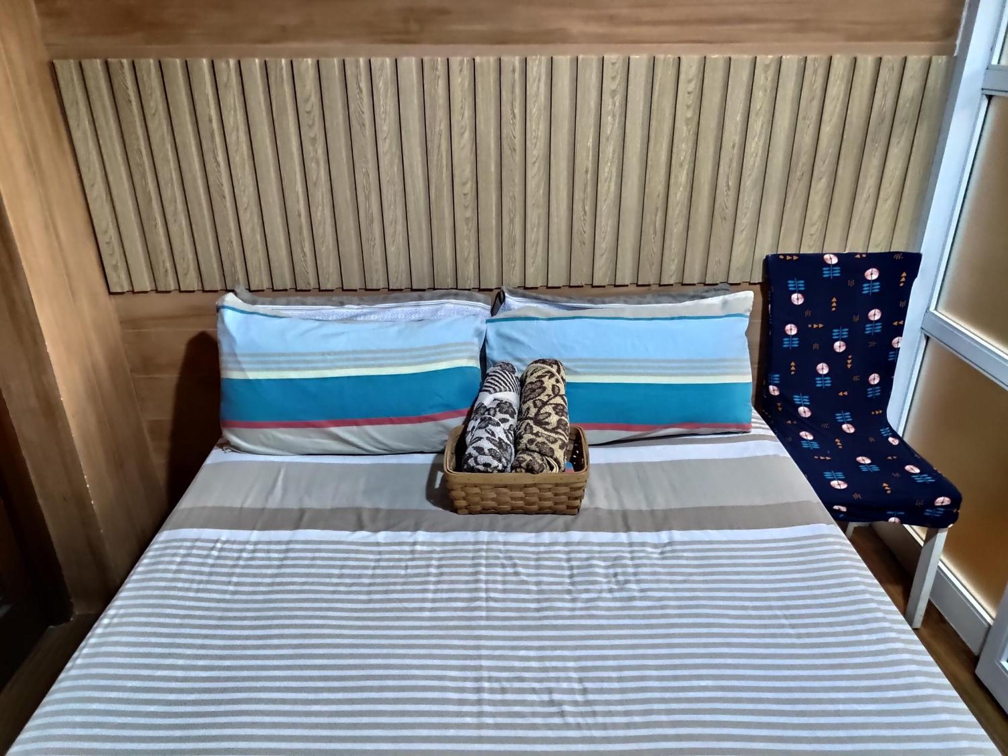 Tagaytay Staycation By Naya And Darla W Free Swimming Pool, Wifi & Netflix Tagaytay City Exteriör bild