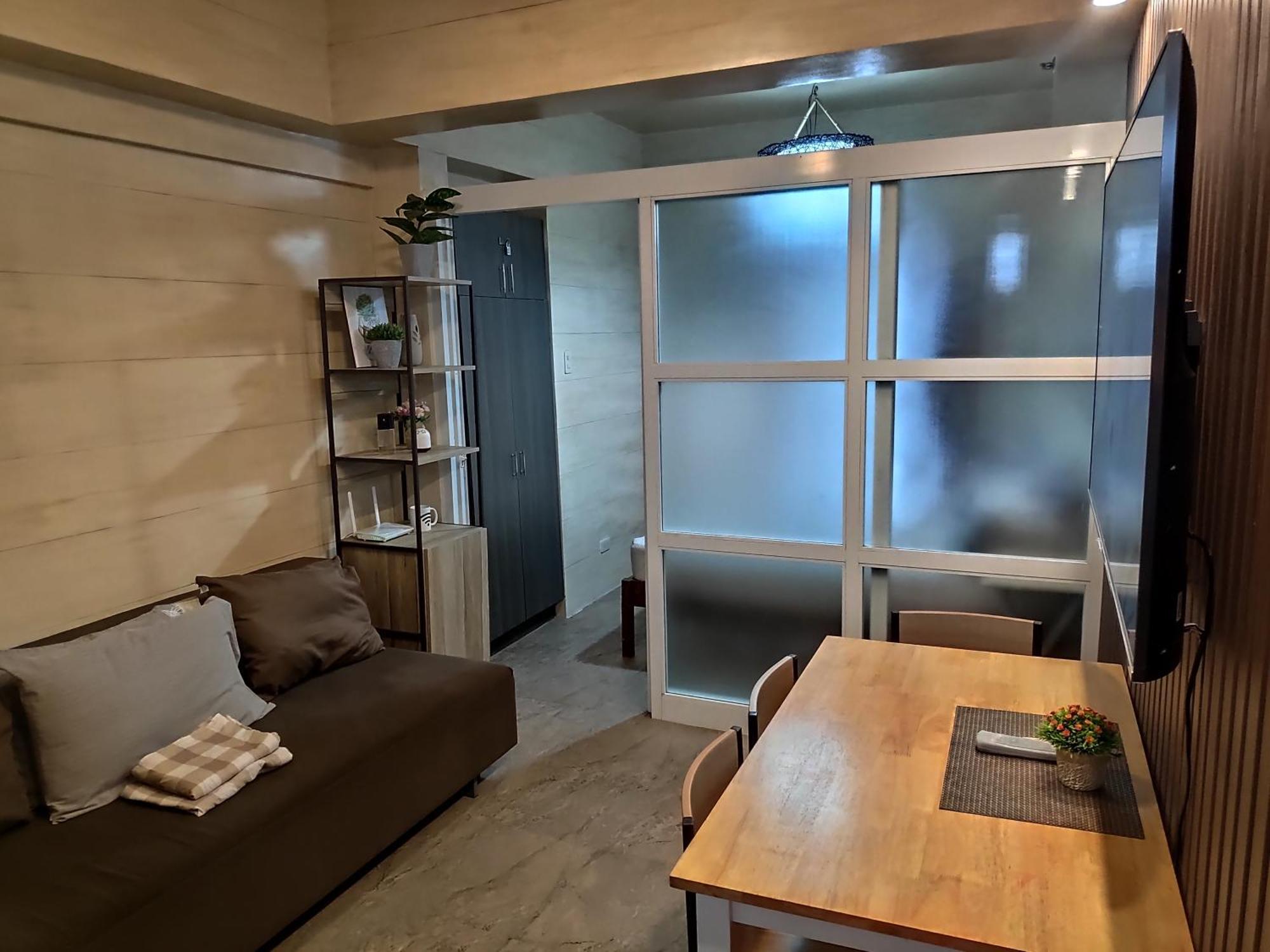 Tagaytay Staycation By Naya And Darla W Free Swimming Pool, Wifi & Netflix Tagaytay City Exteriör bild