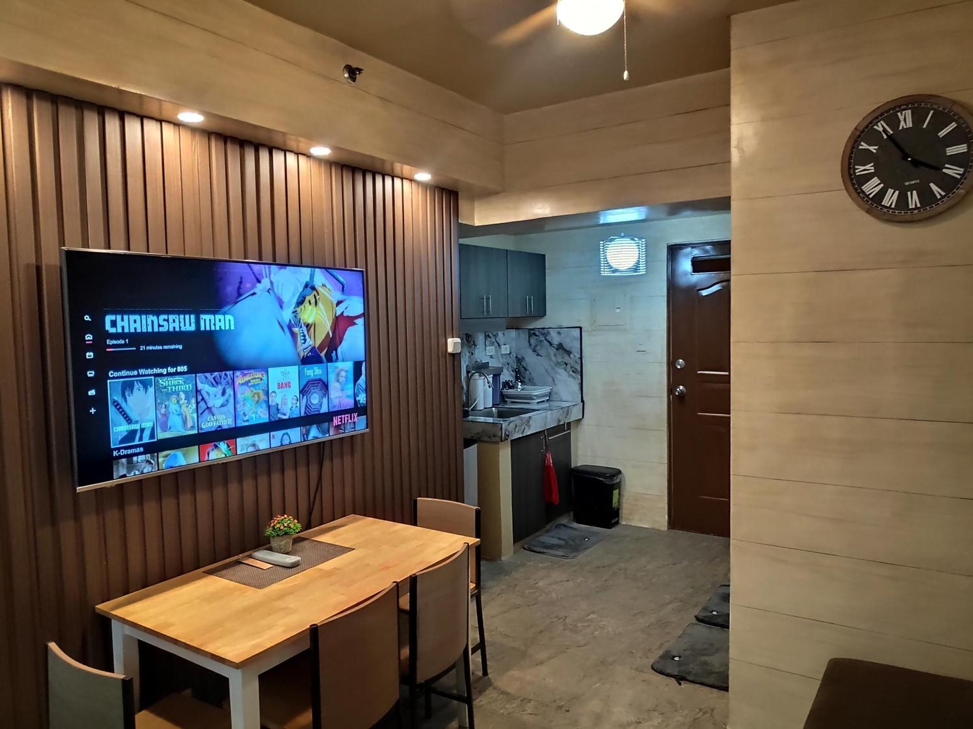 Tagaytay Staycation By Naya And Darla W Free Swimming Pool, Wifi & Netflix Tagaytay City Exteriör bild