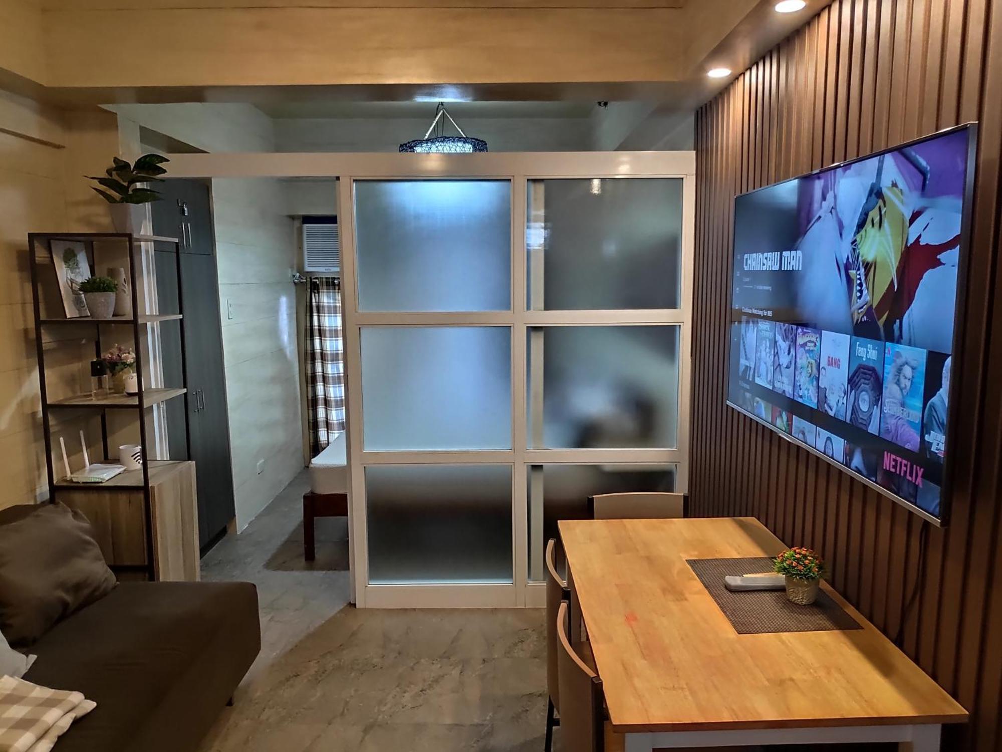 Tagaytay Staycation By Naya And Darla W Free Swimming Pool, Wifi & Netflix Tagaytay City Exteriör bild